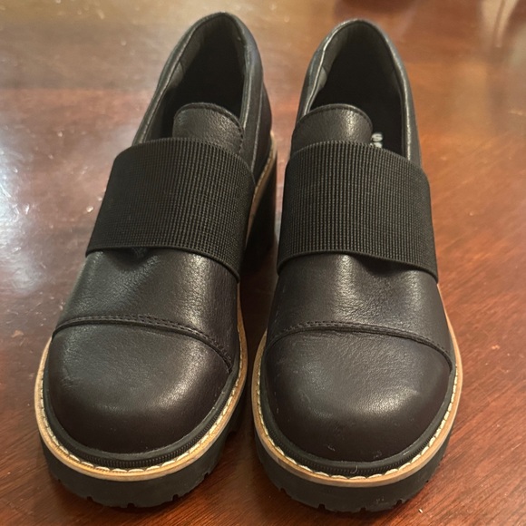 Sorel Women's Joan Now Slip-On Loafer, Womens 7 - Picture 2 of 6